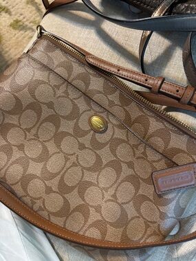 Coach Tan/Brown Signature Canvas Crossbody Bag